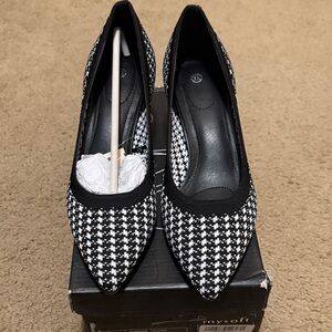 Black and White Houndstooth Heels